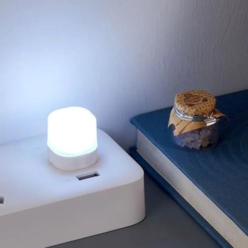 TALENTEC 2x Mini lampadina USB. Illuminazione notturna, ambientale o di lettura. 5V e 1A. Colore bianco freddo - Prova pratica